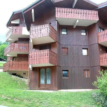 Au Calme Avec Balcon, Parking Couvert Et Kitchenette Equipee! - Fr-1-692-90 Apartment Abondance